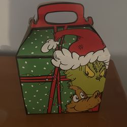 Grinch x Mcdondald meal box collectible