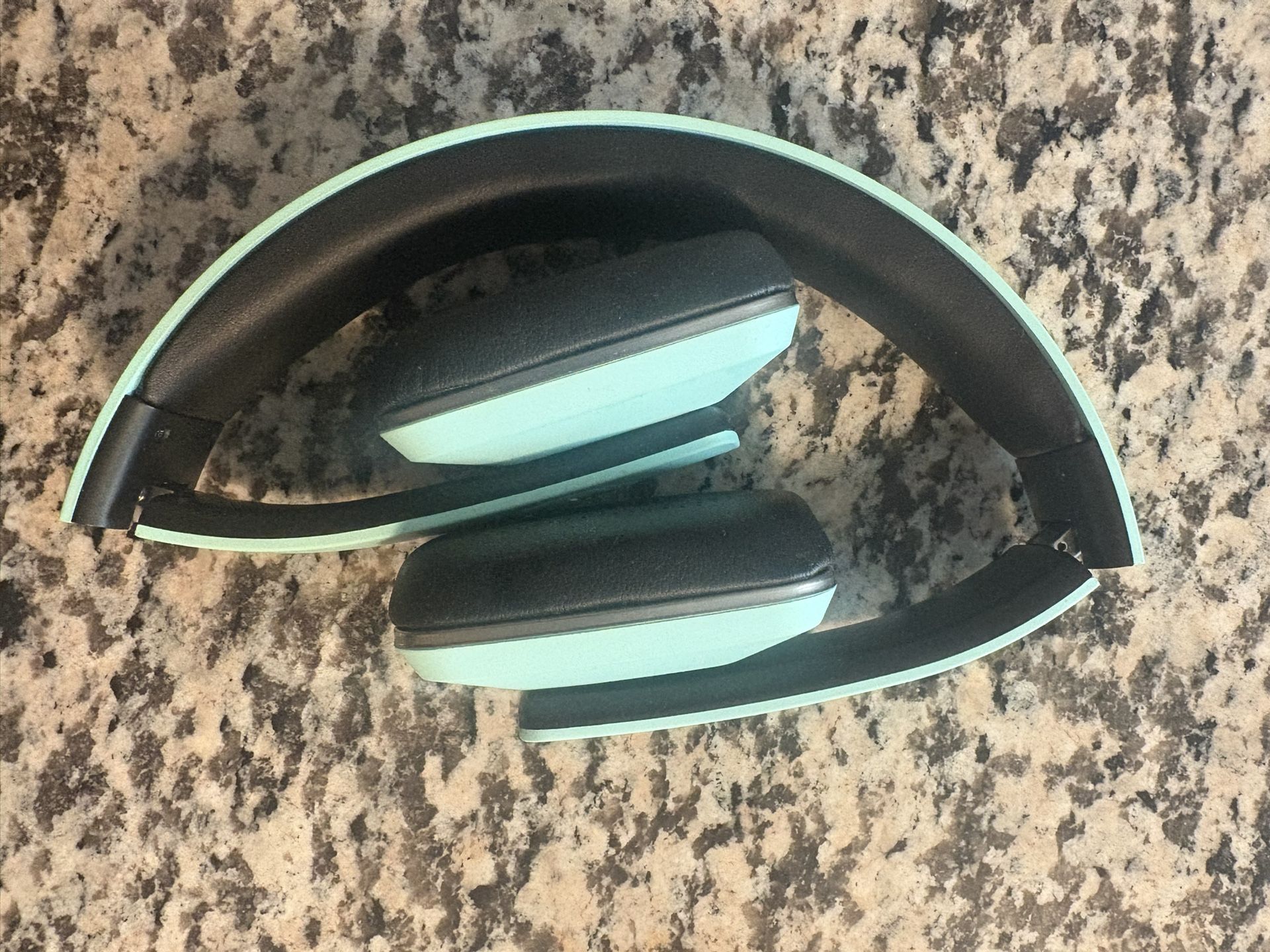 Alpha Wireless Headphones