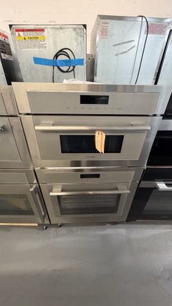 Thermador Masterpiece 30” Double Combination Built-In Oven with Speed Oven Model: MEDMC301WS/01 Condition: New Warranty: Included Price Today: $5,998 