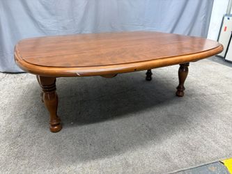 Vintage Traditional Chestnut Finish Drop Leaf Coffee Table