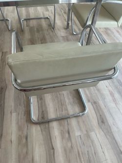 Dining table 6 chairs