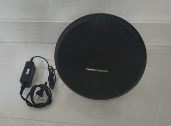Harmon Kardon Onyx Bluetooth Speaker