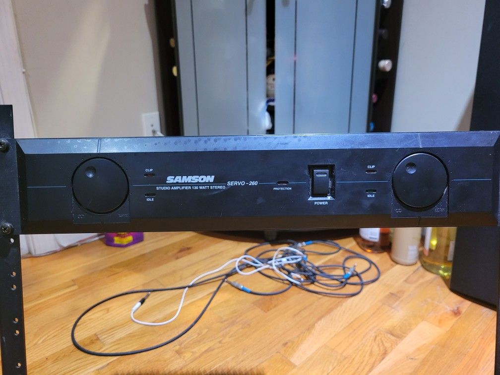 Samson Servo-260 Rack Mount Studio Amplifier