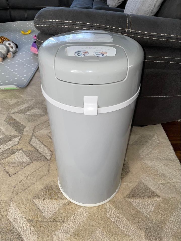 Bubula Premium Steel Diaper Pail with Step Open