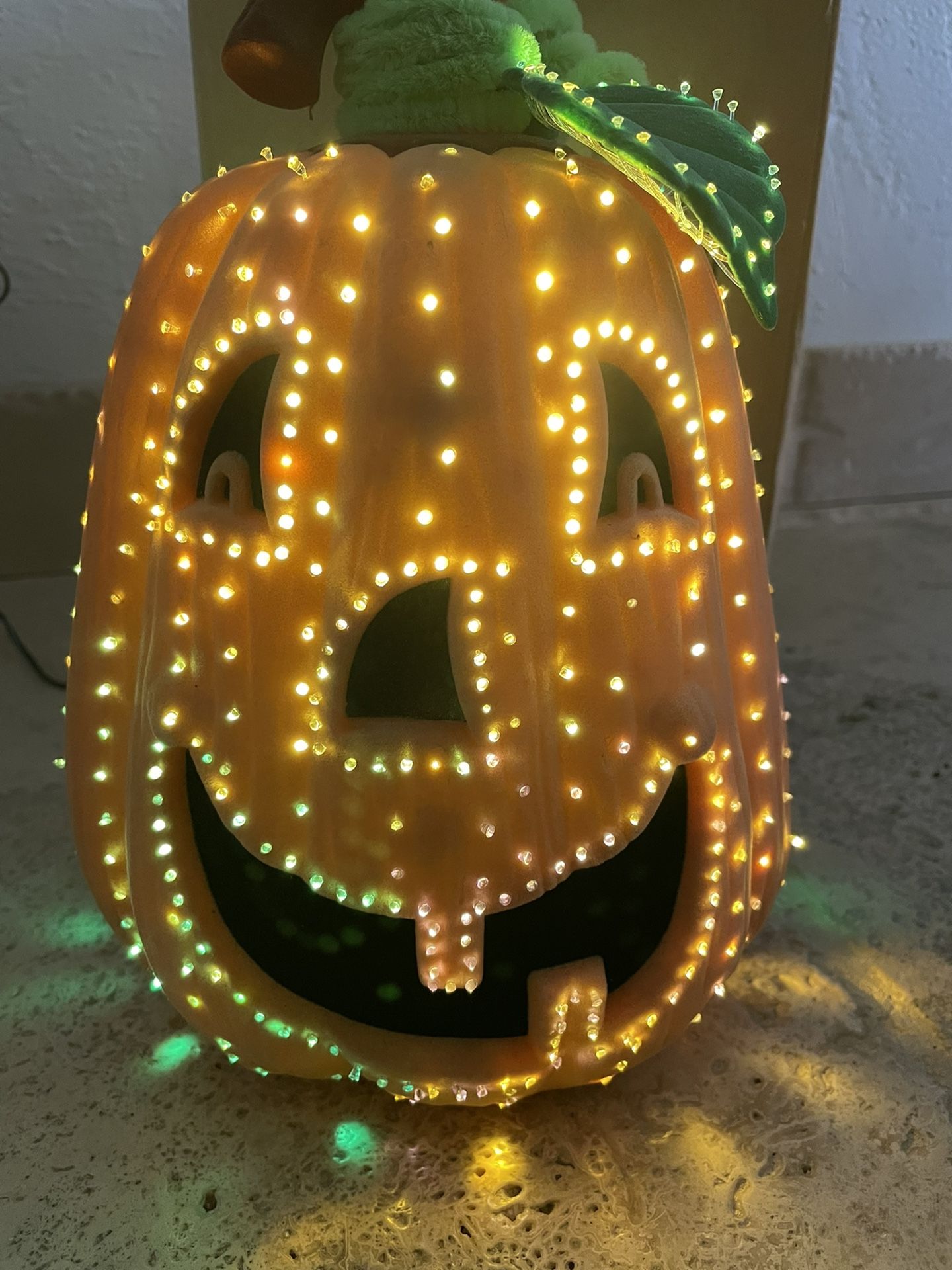 AVON Halloween Fiber Optic Glowing Pumpkin for Sale in Los Angeles