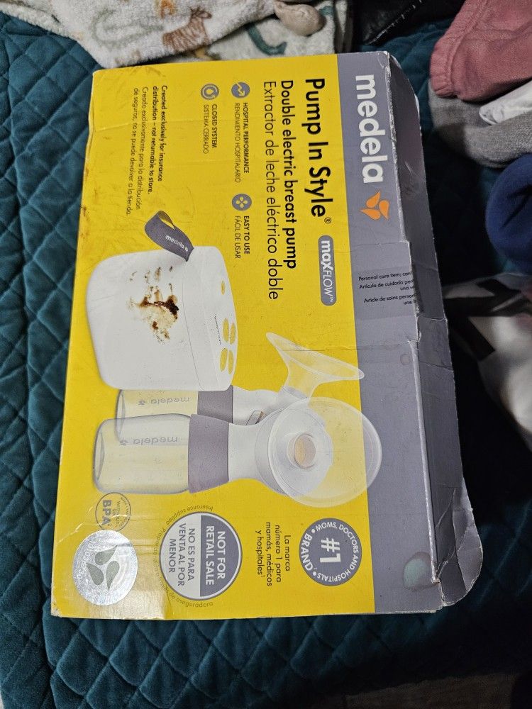 Breast Pump NEW