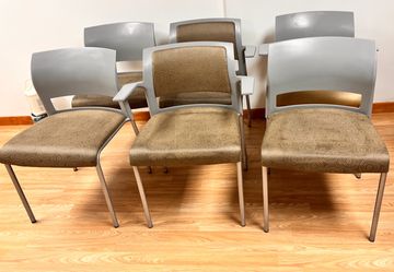Metal/ Plastic Frame Chair