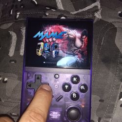 Retro Game Console Hand Held 2000 Games 