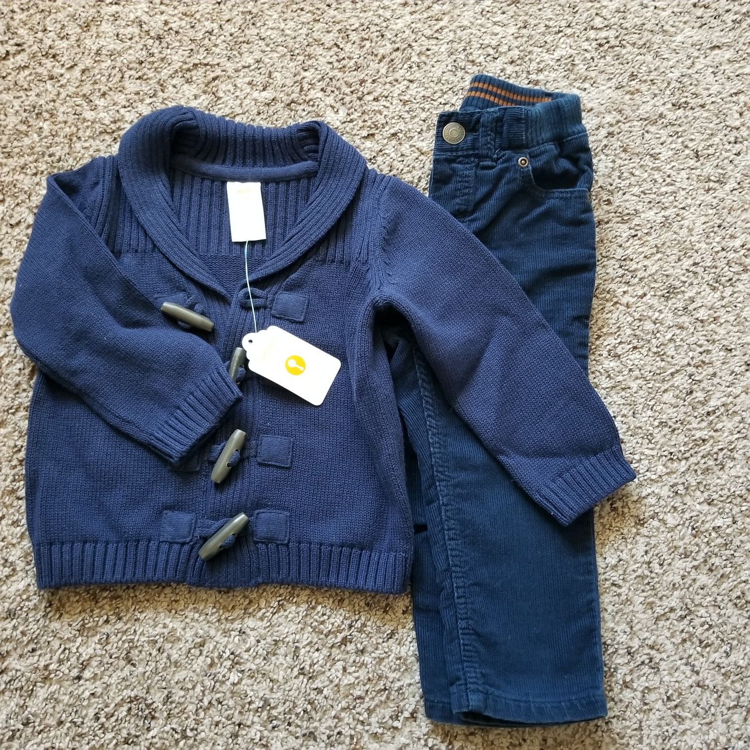 Baby boy boys toddler set sweater pants clothing Size 12-18mo
