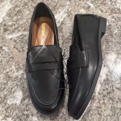 Women's Loafers Size 8.5