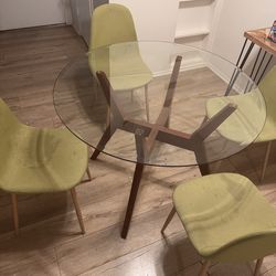 Kitchen Table, Glass Top w/ Wood Legs 42”