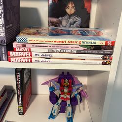 Marvel And Dc Comics Trades