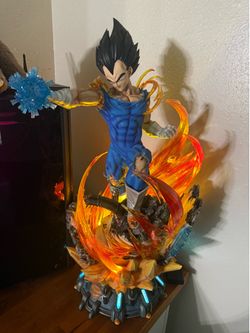 High-End Vegeta 1/4 Scale Resin Statue (Custom LED)