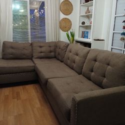 Brown Sectional 