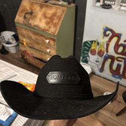 Tom Ford Sombrero 