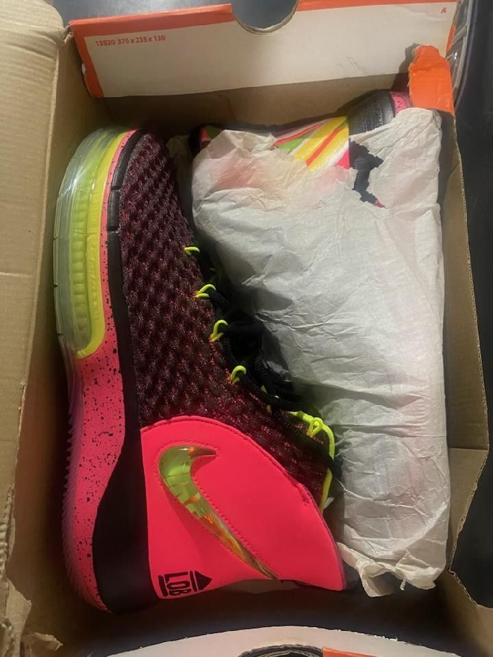 Nike Alpha Dunk
