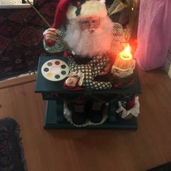 Anmimted Santa At Workshop