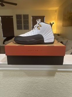 Jordan Retro 12 Taxi Size 9 Men’s