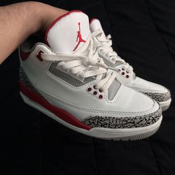 Jordan 3 Fire Reds