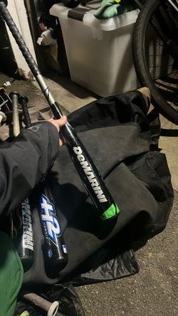 DeMarini Uprising Baseball Ball Aluminum 30 Inches - 18 Ounces BRAND NEW