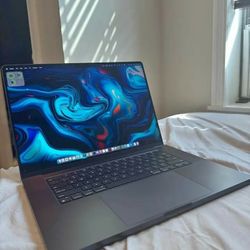 16 inch MacBook Pro M4 Pro 512gb ssd 24gb ram