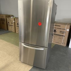 LG 33’ Bottom Freezer Refrigerator 