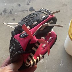 Girls Baseball Glove