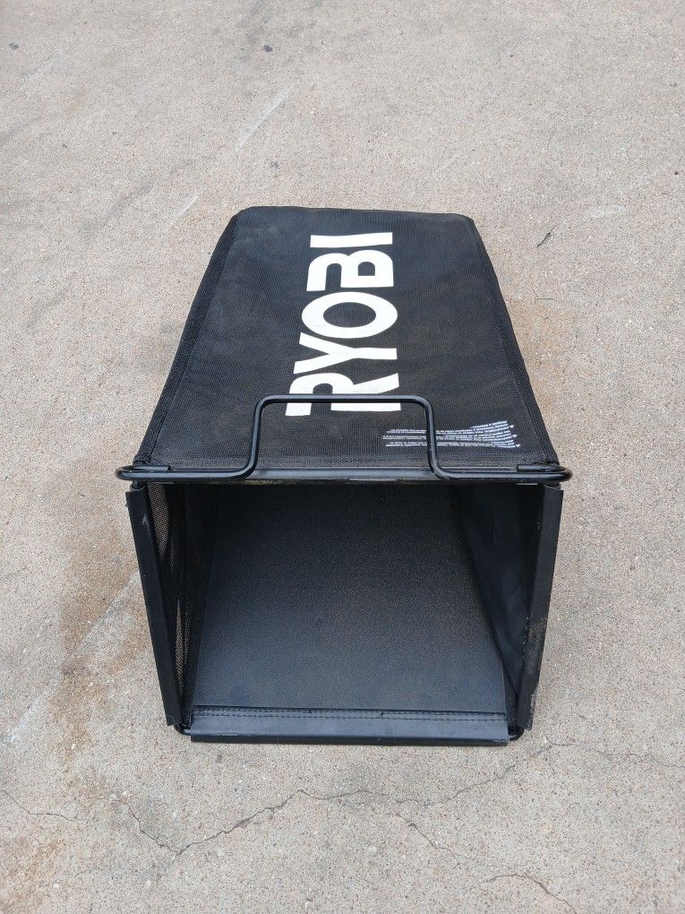 Bolsa Para Cortadora De Cesped RIOBI