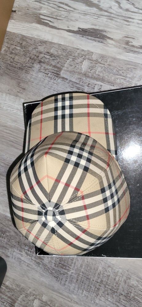 Burberry cap