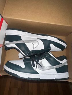 Men's Nike Dunk Low size 11.5