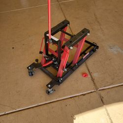 Craftsman Motorcycle Lift $40
