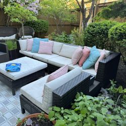 Outdoor Sectional With Ottoman