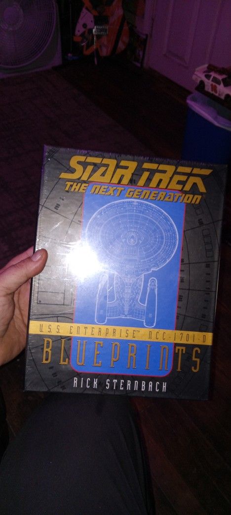 Factory Sealed Collectable Star Trek Uss Ship Blueprints