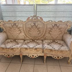 antique/vintage sofa