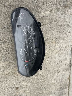 E36 Instrument Cluster