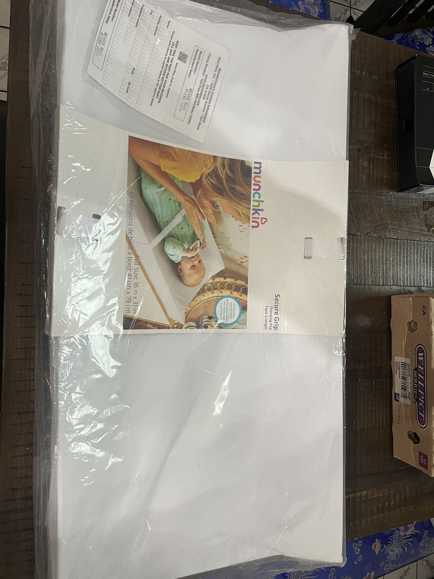 Munchkin Secure Grip Baby Changing Pad