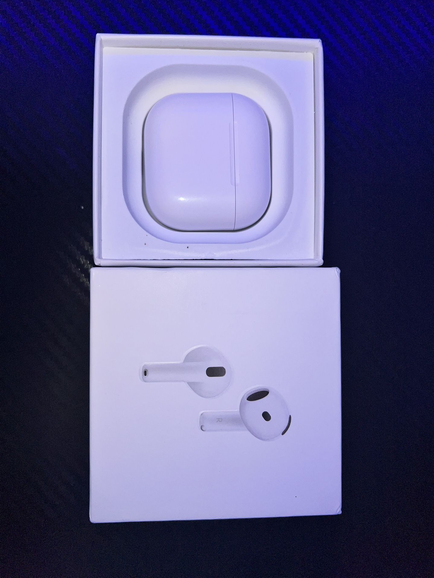 Apple AirPods 4th Generation ( USB C )
