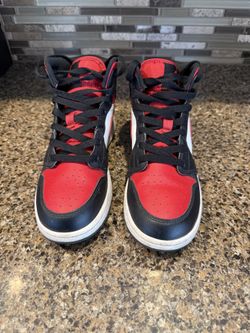 Nike Air Jordan 1 Mid