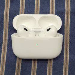 Apple Airpods Pro 2nd Generation With MagSafe Charging Case White Receipt In Photo