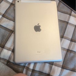 iPad 9th Gen 256gb Grey