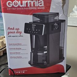 10-Cup Grind & Brew Coffee Maker – Built-in Adjustable Grinder, Programmable Digital Timer, 3 Brew Strengths, 4-Hour Keep-Warm, Auto Shut-Off, Pause &