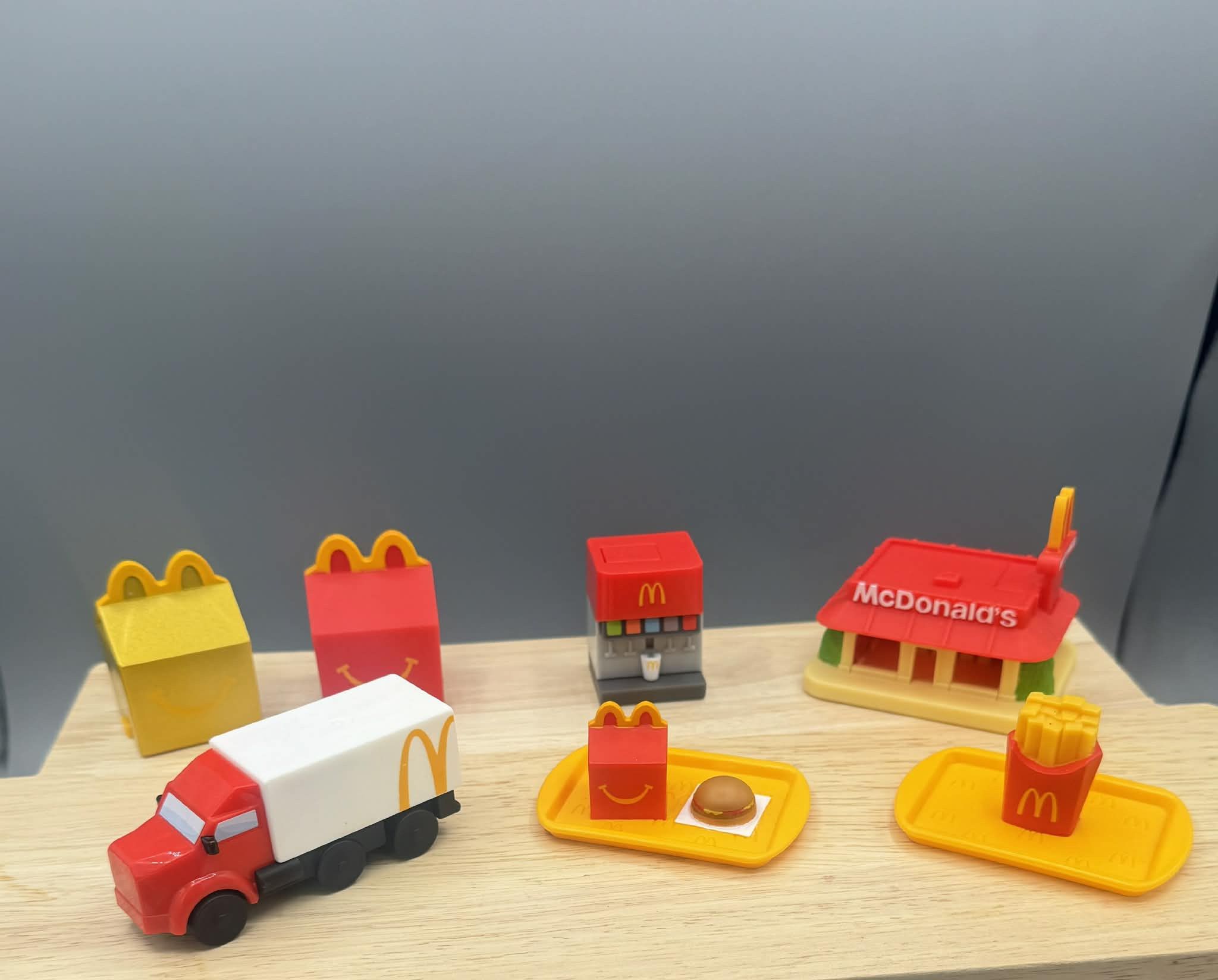 2025 McDONALD'S Lil Mcdonalds Minature Kids HAPPY MEAL TOYS READ DESCRIPTION