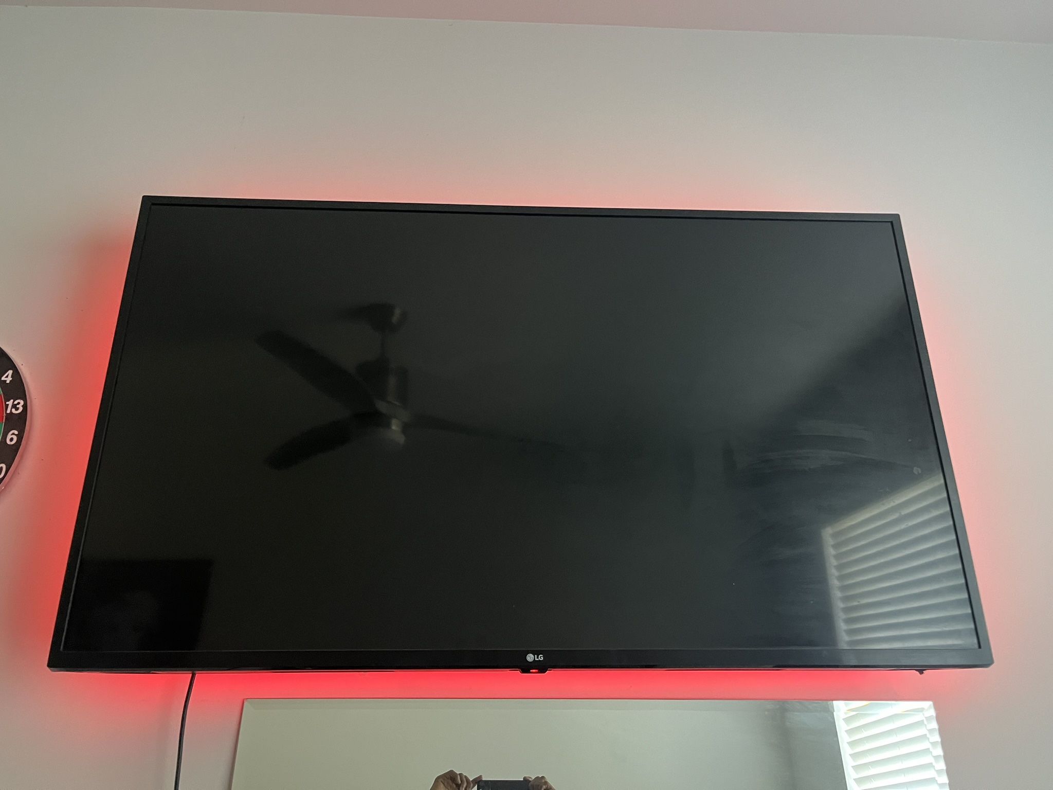 50" TV