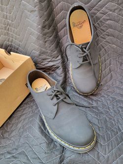 DOC MARTENS