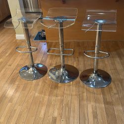 3 Bar Chair Clear And Silver Metallic Base 