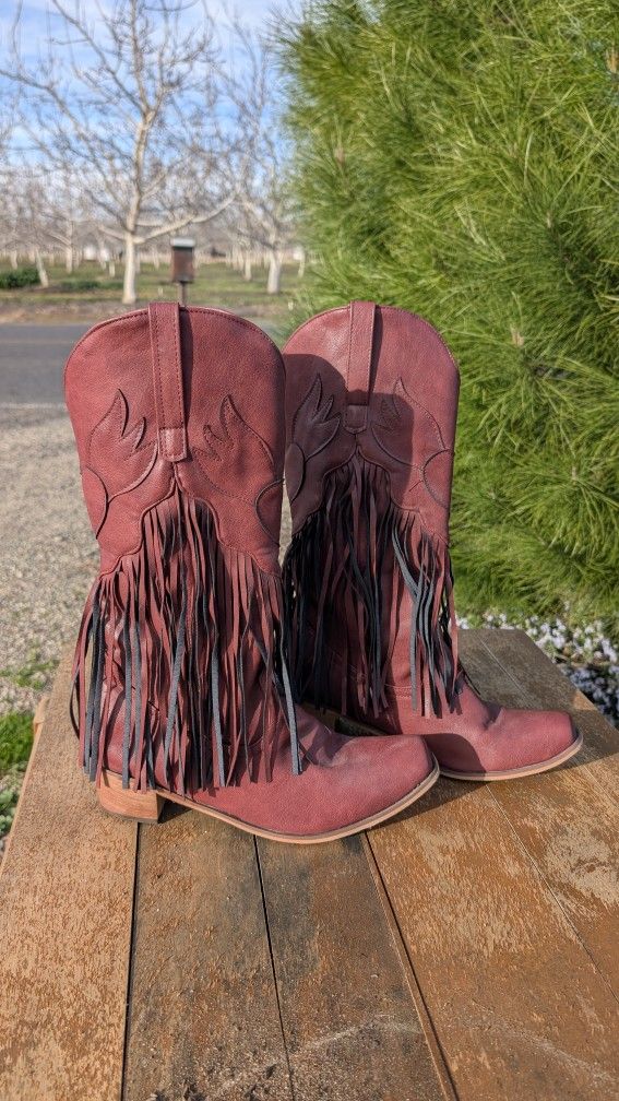 Women’s Western Fringe Cowboy Boots – EU 42 / US 10 – Boho Cowgirl Style