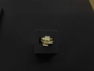 Women's Ring - Anniversary - Silver 6.8 grams Size 8