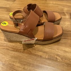 Women Size 9 Wedges 