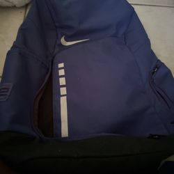 Nike elite