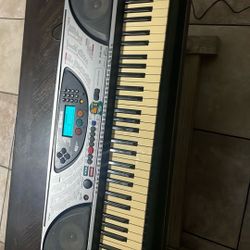 Yamaha PSR-240